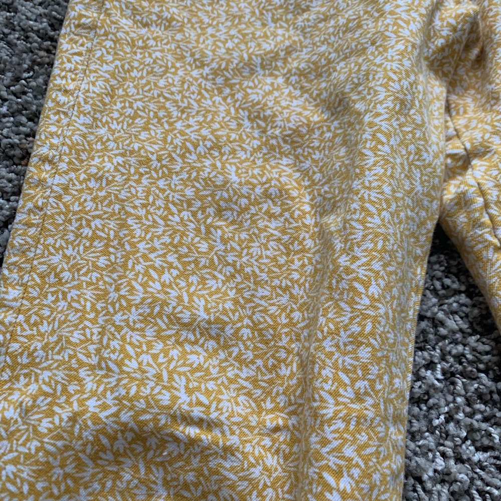 Yellow pixie pants - Picture 3 of 4